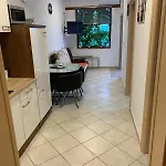 Apartamento Sara *