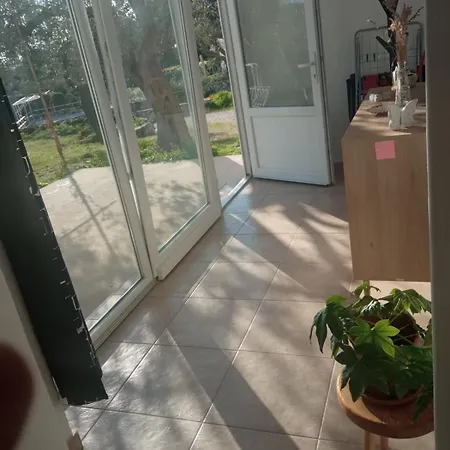 Sara Apartament *