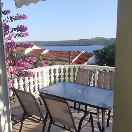 Sara Apartament *