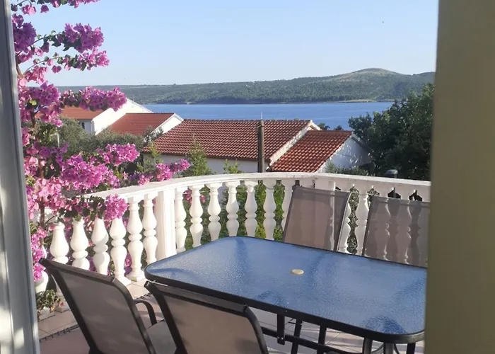 Sara Апартаменты *